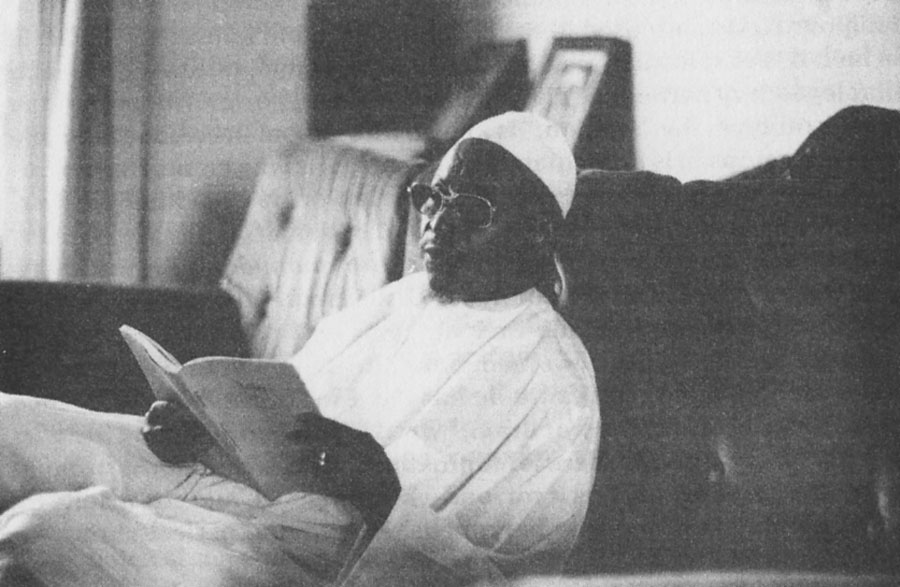 Amadou Hampate Ba reading Kaydara - Abdijan Feb. 1979